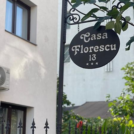 Casa Florescu 13 Bukarest Exteriör bild